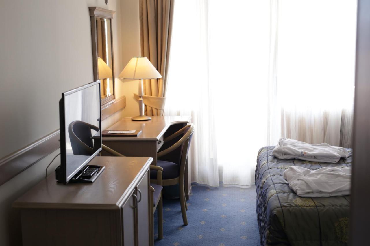 Metropol - Metropol 4* Lagadin