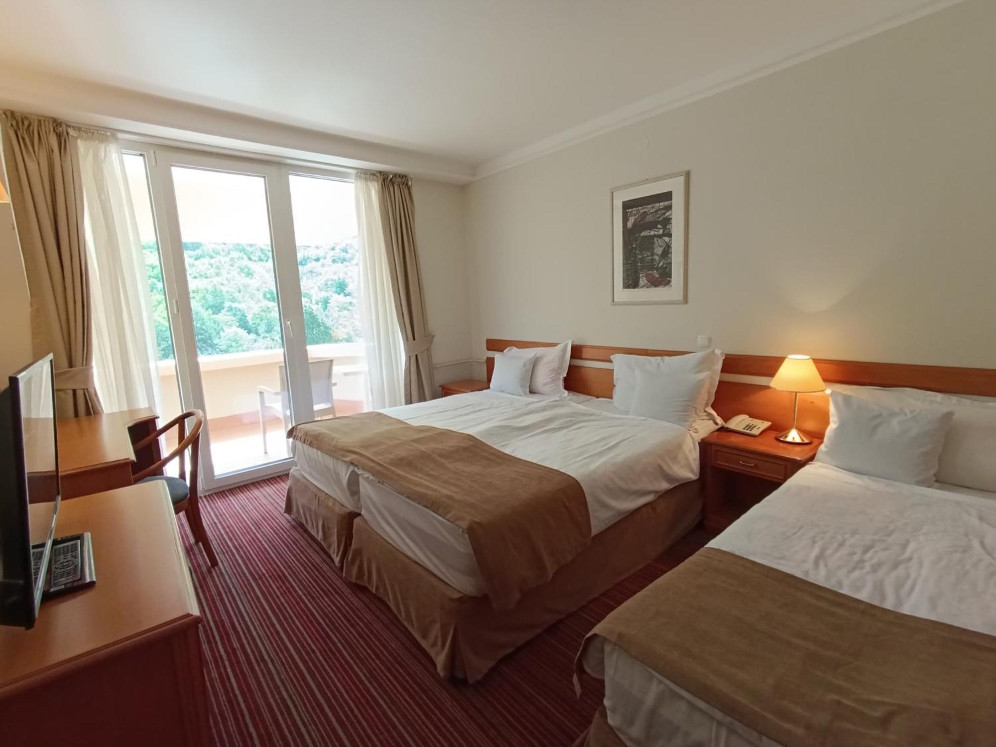 Metropol - Metropol Hotel 4*